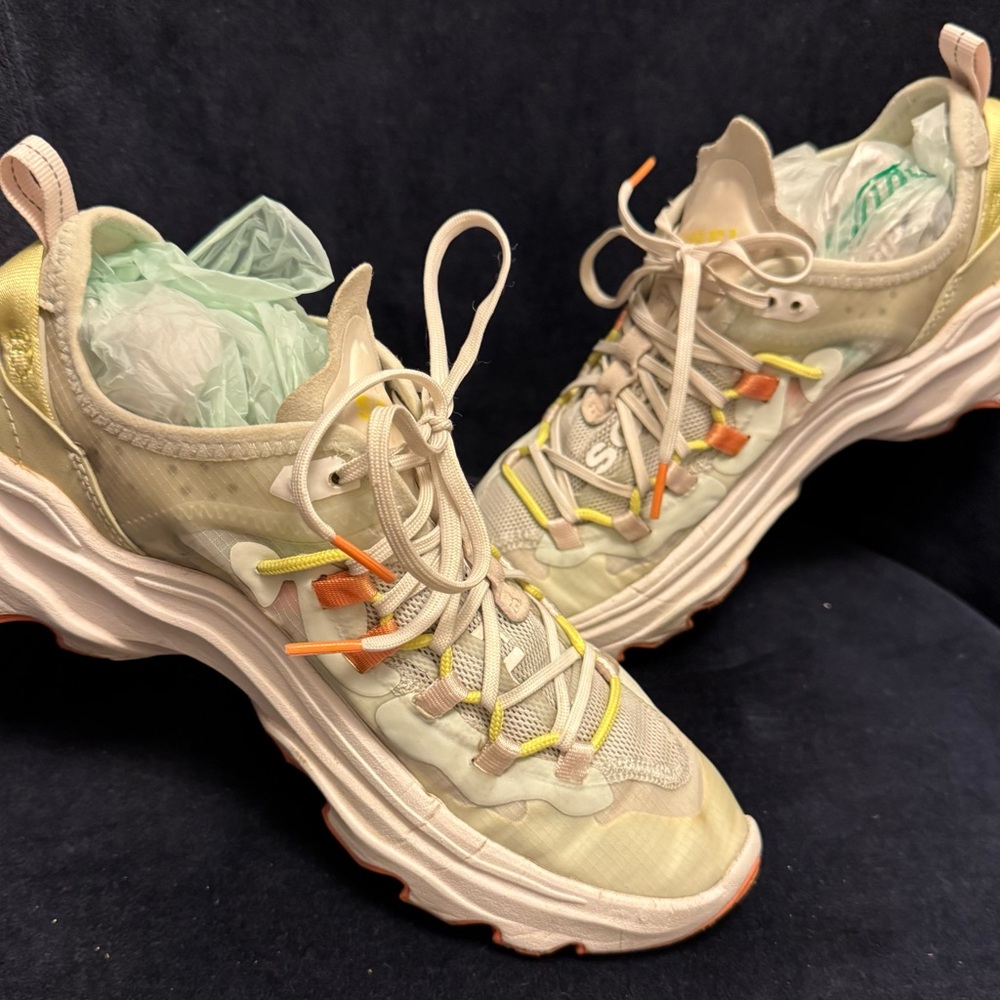 Sorel Kinetic Breakthru Tech Lace Sneaker Women’s